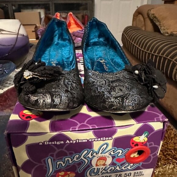 Design Asylum ladies low heel shoes - Picture 3 of 3